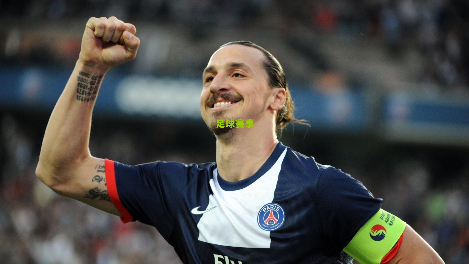 希勒钦点本轮英超最佳十一人，铁闸范德芬领衔，扎卡大师级，姆伯莫闪耀